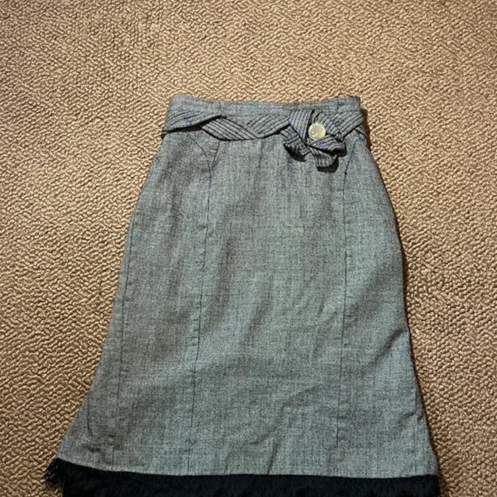 Karen Millen Gray Pencil Skirt with Black Lace Trim